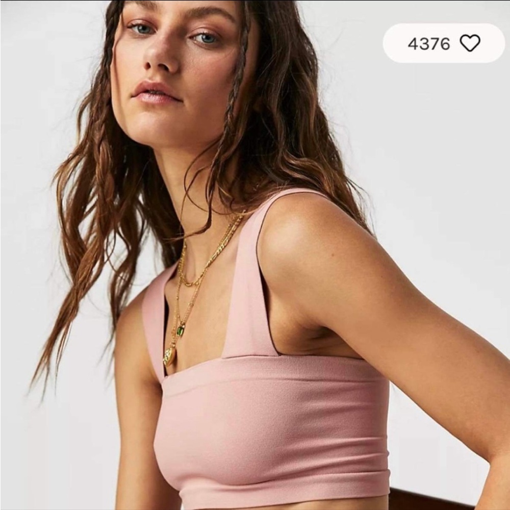 Straight Lines fp movement bralette M-L Flawed